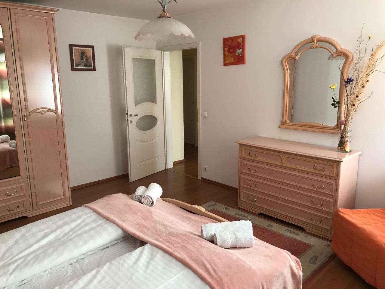 Lotusz Apartments In Nyíregyháza Dış mekan fotoğraf