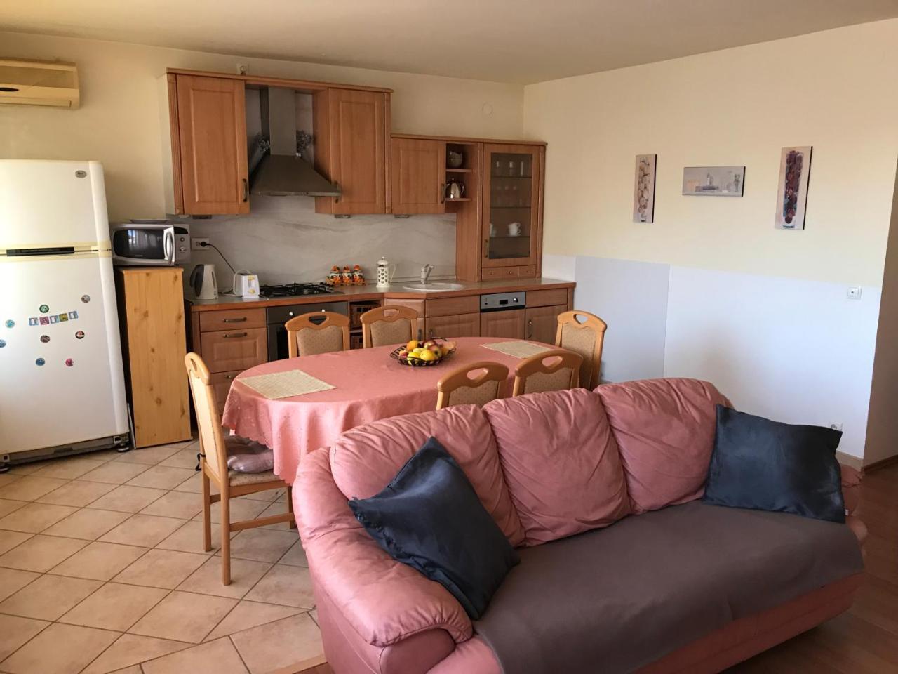 Lotusz Apartments In Nyíregyháza Dış mekan fotoğraf