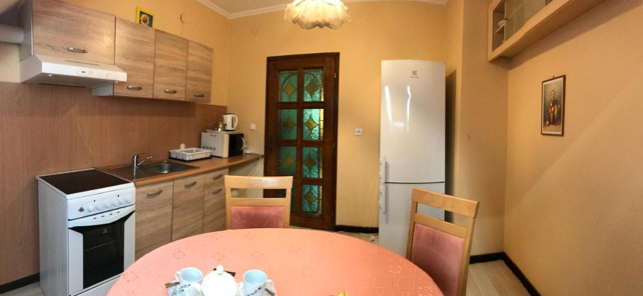 Lotusz Apartments In Nyíregyháza Dış mekan fotoğraf