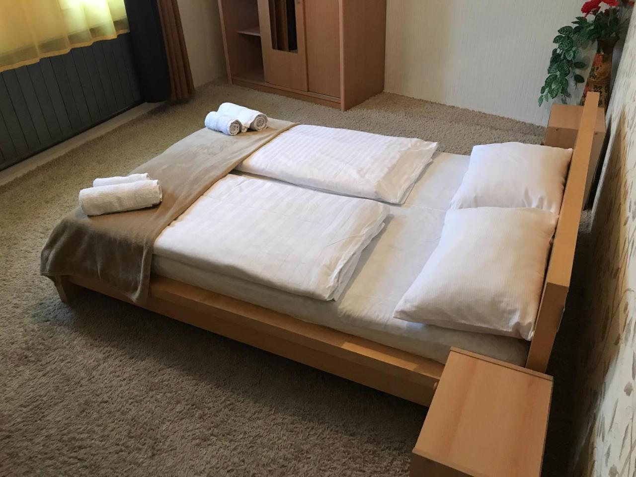 Lotusz Apartments In Nyíregyháza Dış mekan fotoğraf